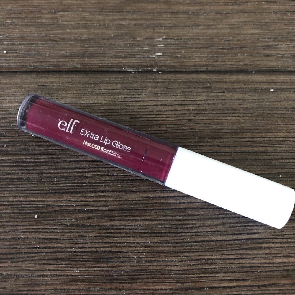 ELF EX-tra Lip Gloss in color Luke